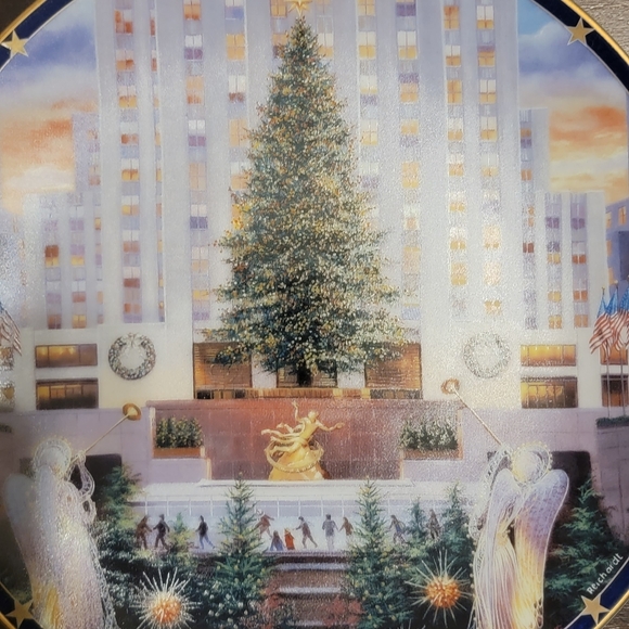 Rockefeller Center Limited Edition Numbered Collectors Plate - Picture 2 of 4